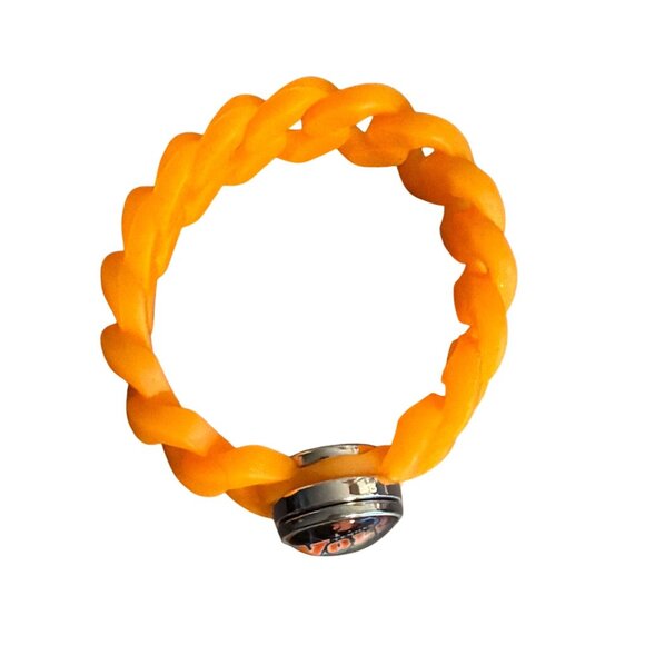 Tennessee Vols Orange Silicone Link Bracelet Logo Charm Glows Under Black Light - Picture 4 of 5